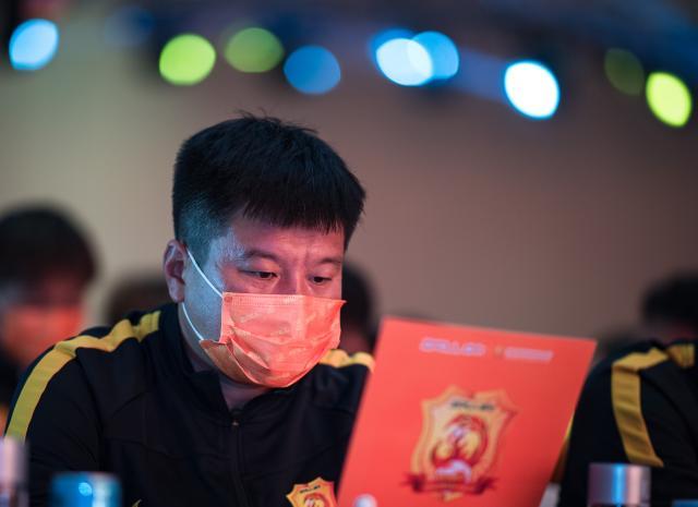 V体育电脑版-连续逆转+两战狂轰9球 李金羽为汉军激活进攻属性