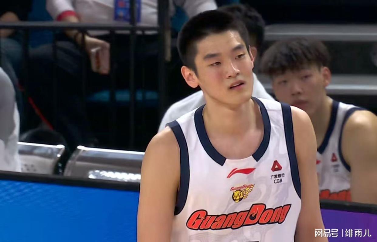 V体育电脑版-朱芳雨赌对了！崔永熙正式请战，力保广东队躺进总决赛！